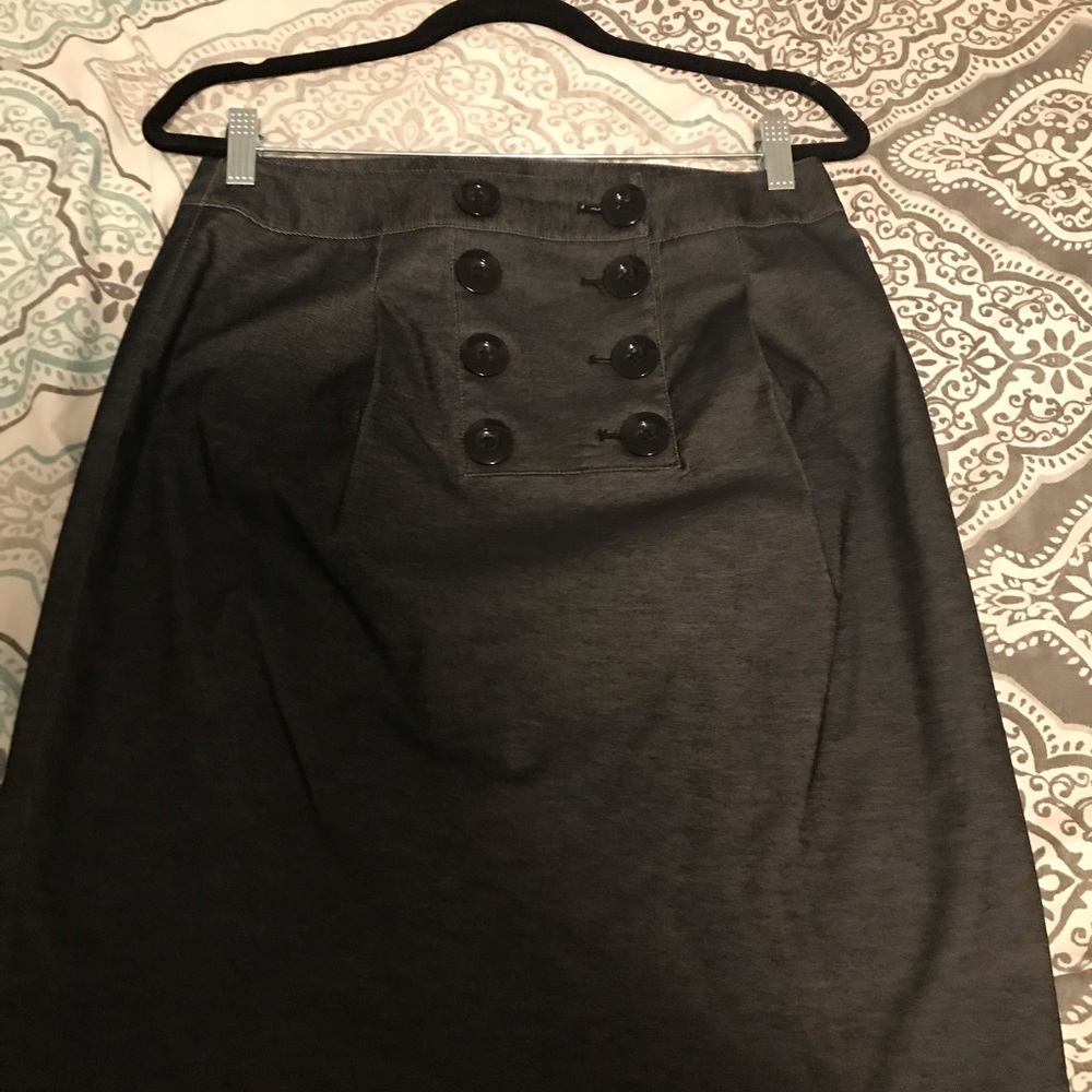 Black skirt